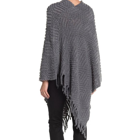Vertigo Textured Sequin Knit Fringe Poncho OS NWT - Picture 2 of 8